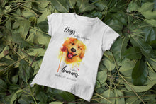Cargar imagen en el visor de la galería, Camiseta blanca mujer de la colección Quotes &amp; Co con ilustración de perro en acuarela y cita de Marilyn Monroe.