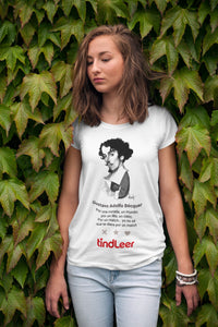 Camiseta blanca mujer con ilustración de Gustavo Adolfo Bécquer dibujada por Fernando Vicente.
