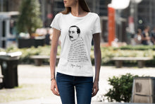 Cargar imagen en el visor de la galería, Camiseta blanca mujer con ilustración y cita de Stefan Zweig en inglés.