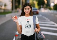 Cargar imagen en el visor de la galería, Camiseta blanca mujer con ilustración de Jane Austen por Fernando Vicente.
