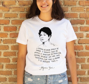 Camiseta Alfonsina Storni 'Quiero un amor...' - mujer