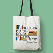 Cargar imagen en el visor de la galería, Tote bag Fernando Pessoa &#39;Ignorar la vida&#39;