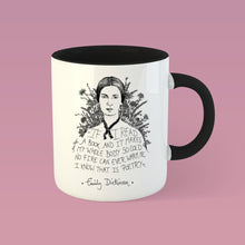 Cargar imagen en el visor de la galería, Taza blanca con asa negra con ilustración y cita de Emily Dickinson en inglés.