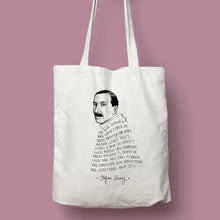 Cargar imagen en el visor de la galería, Tote bag de color natural con ilustración y cita de Stefan Zweig en inglés.