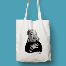 Cargar imagen en el visor de la galería, Tote bag natural con asa natural con ilustración de Toni Morrison por Fernando Vicente