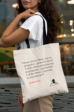 Cargar imagen en el visor de la galería, Tote bag natural con asa negra de la colección Quotes &amp; Co con cita de André Gide sobre la lectura