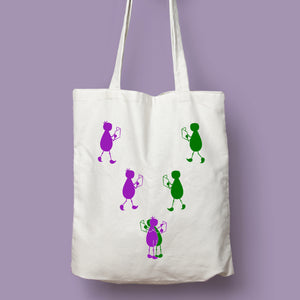 Tote bag natural con asa natural de la colección Lectorix con una pareja de figuras leyendo y abrazándose.