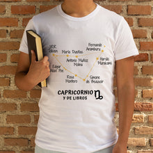 Cargar imagen en el visor de la galería, Camiseta &#39;Capricornio y de libros&#39; - hombre