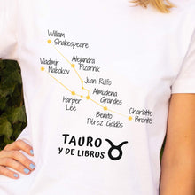 Cargar imagen en el visor de la galería, Camiseta &#39;Tauro y de libros&#39; - mujer