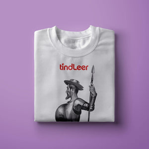 Camiseta blanca mujer con ilustración de Don Quijote dibujada por Fernando Vicente.